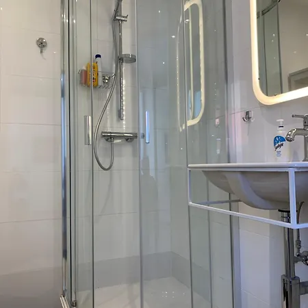 Francis50 2 Apartman *